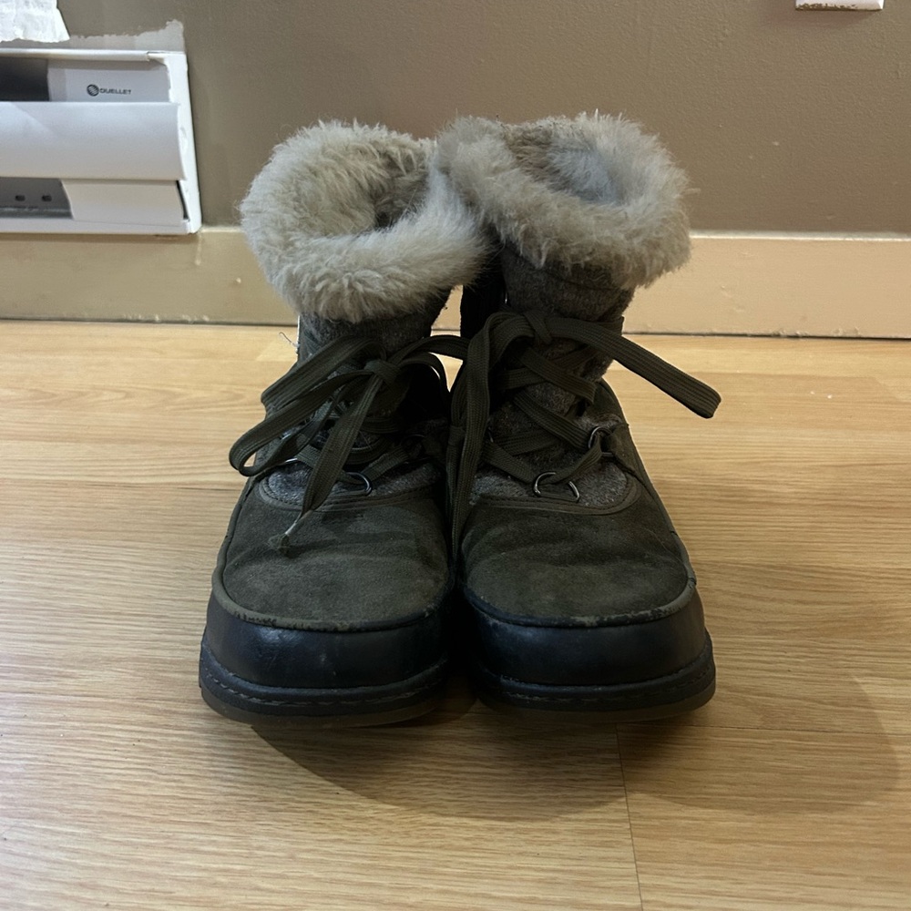 Sorel winter boots